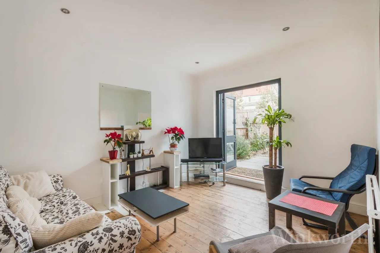 Salehurst Road, London, SE4, photo 2