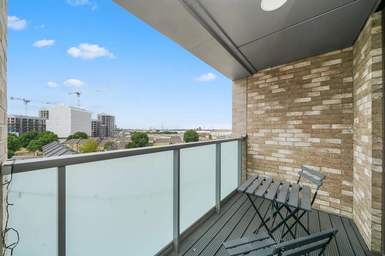Flat 501, Chainmakers House, 46 Blair Street, London, photo 9