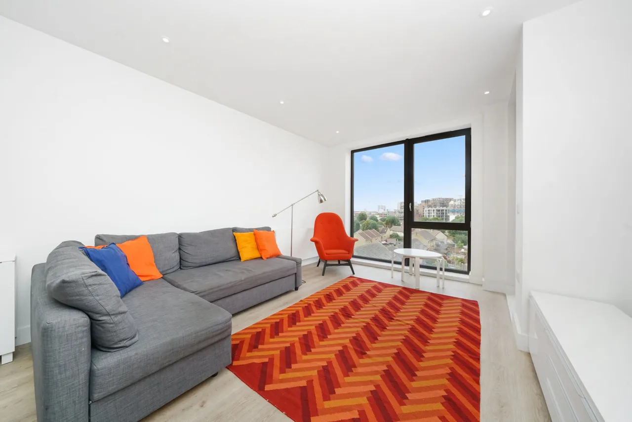 Flat 501, Chainmakers House, 46 Blair Street, London, photo 2