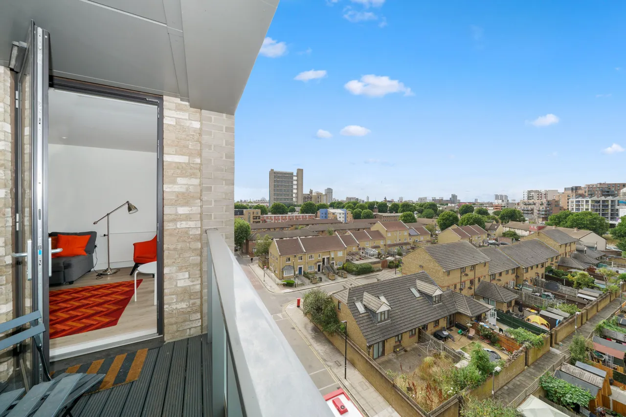 Flat 501, Chainmakers House, 46 Blair Street, London, photo 4