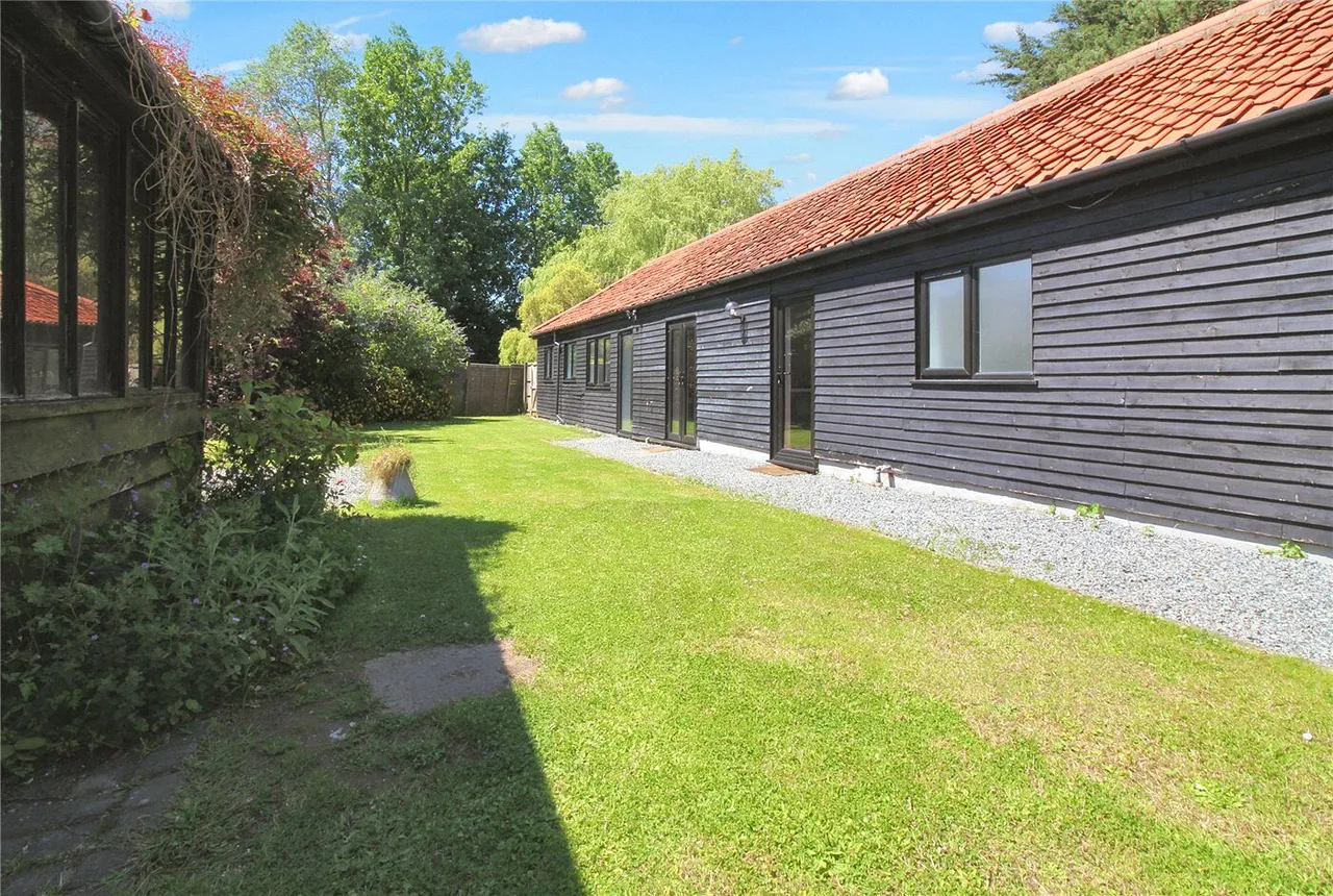 Church Road, South Burlingham, NR13, photo 17