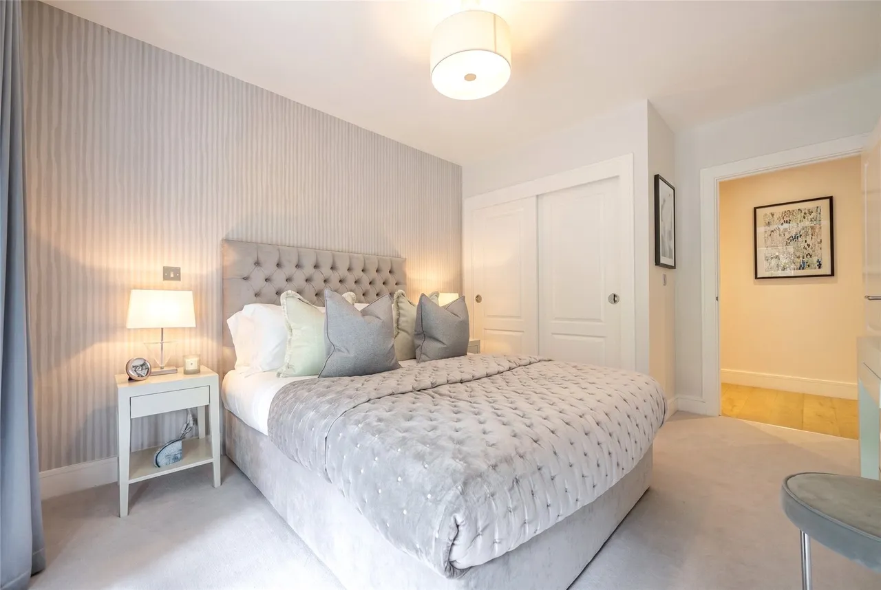 Packhorse Road, SL9, photo 13