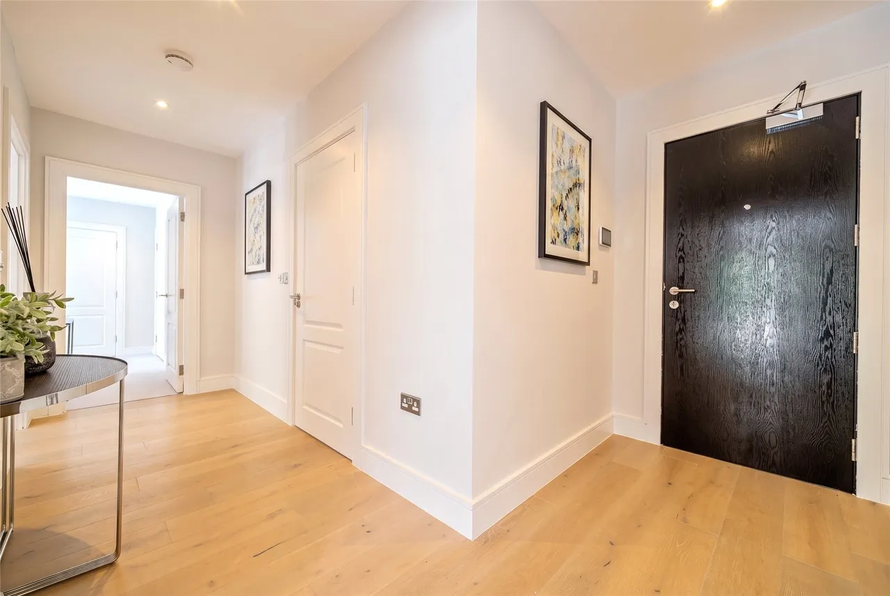 Packhorse Road, SL9, photo 16