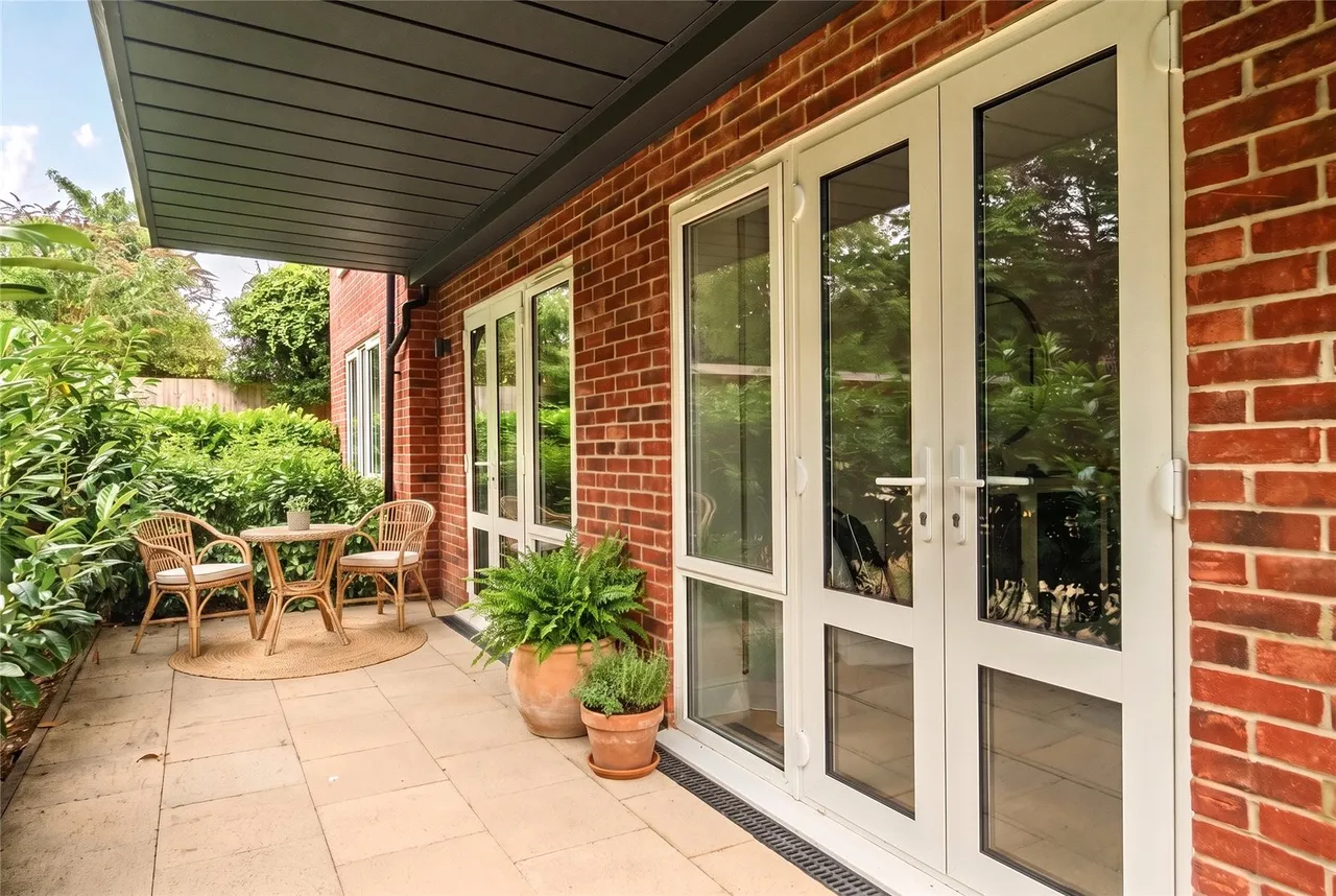 Packhorse Road, SL9, photo 9