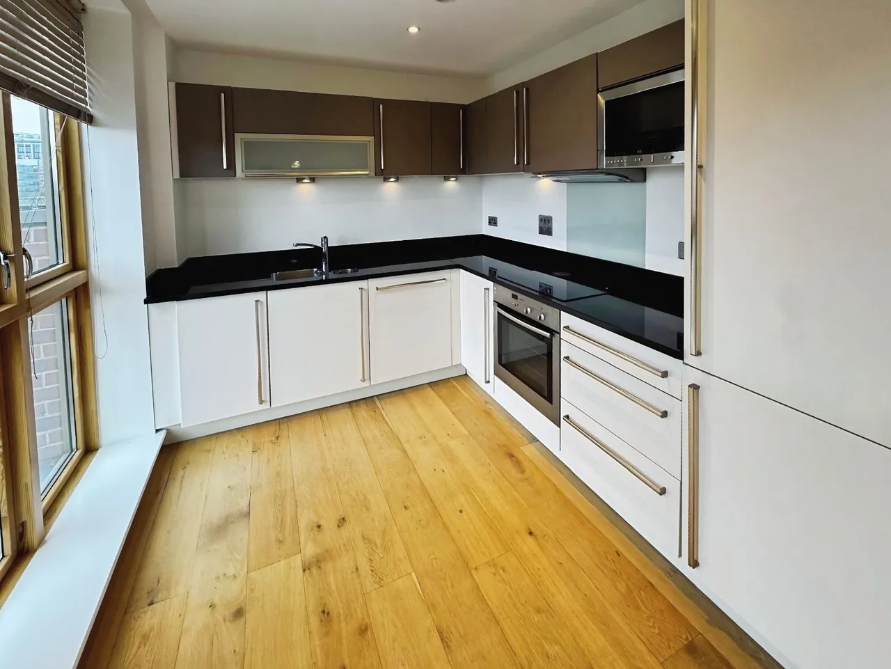 Wharf Approach, Leeds, LS1, photo 4