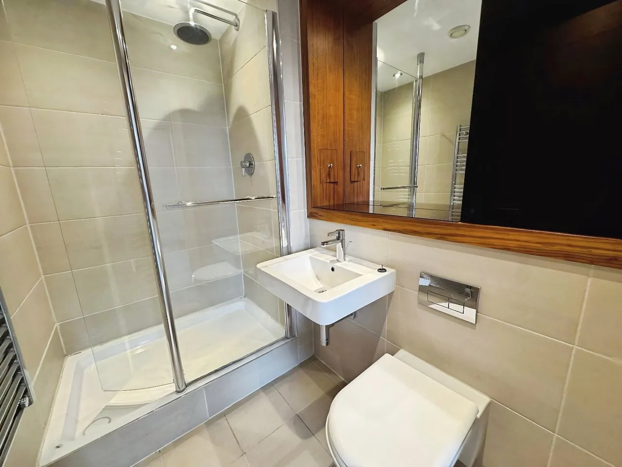 Wharf Approach, Leeds, LS1, photo 10