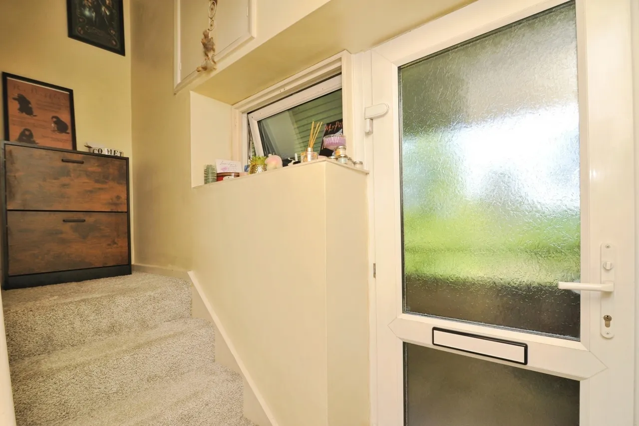 Southover Place, Burwash, TN19, photo 25