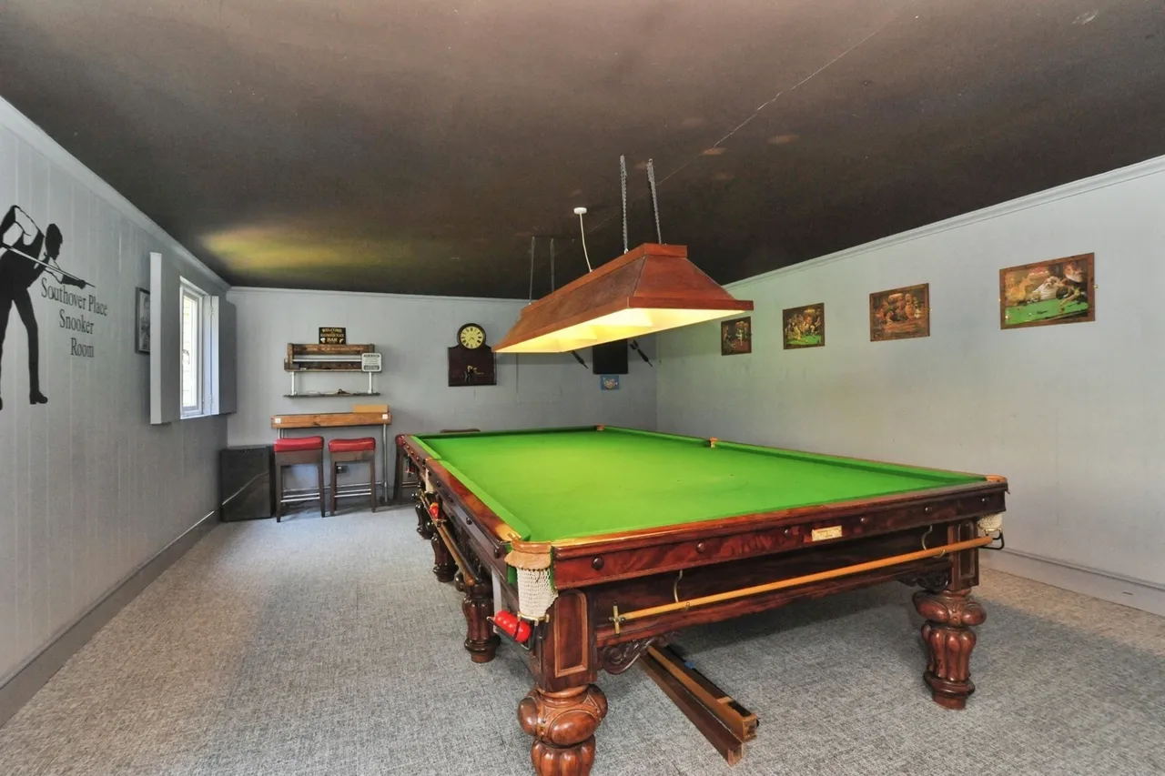 Southover Place, Burwash, TN19, photo 9
