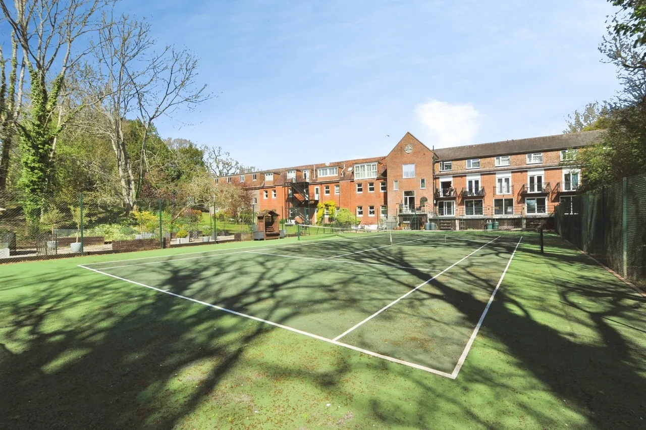 Southover Place, Burwash, TN19, photo 10