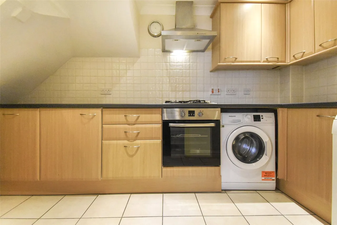 Boxalls Lane, Aldershot, GU11 3QR, photo 6