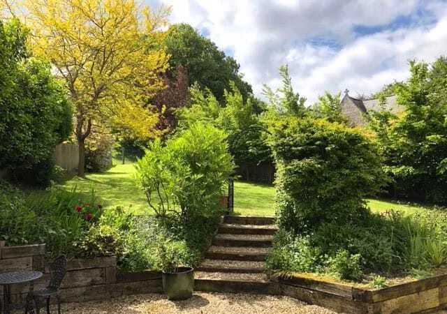 Coulston, BA13, photo 20