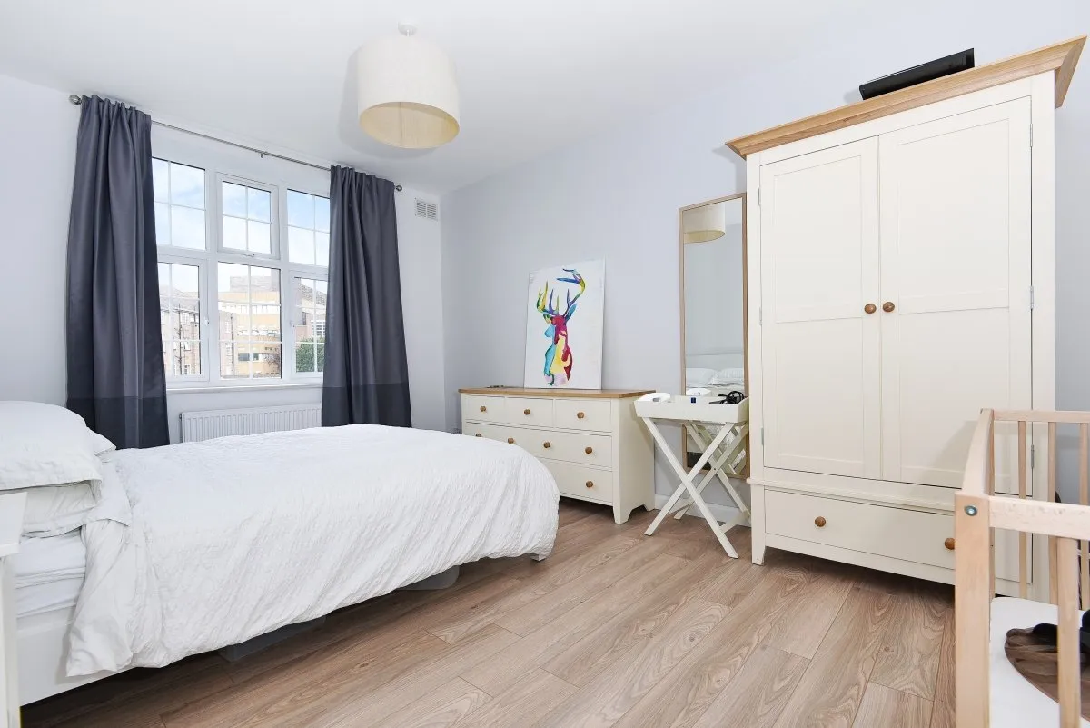 London Road, Kingston upon Thames, Surrey, KT2, photo 3