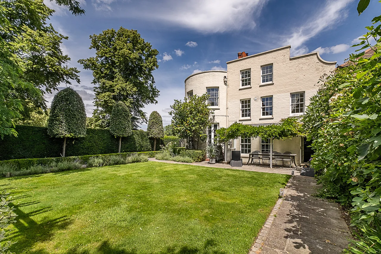 Upper Ham Road, Ham Common, TW10, photo 2