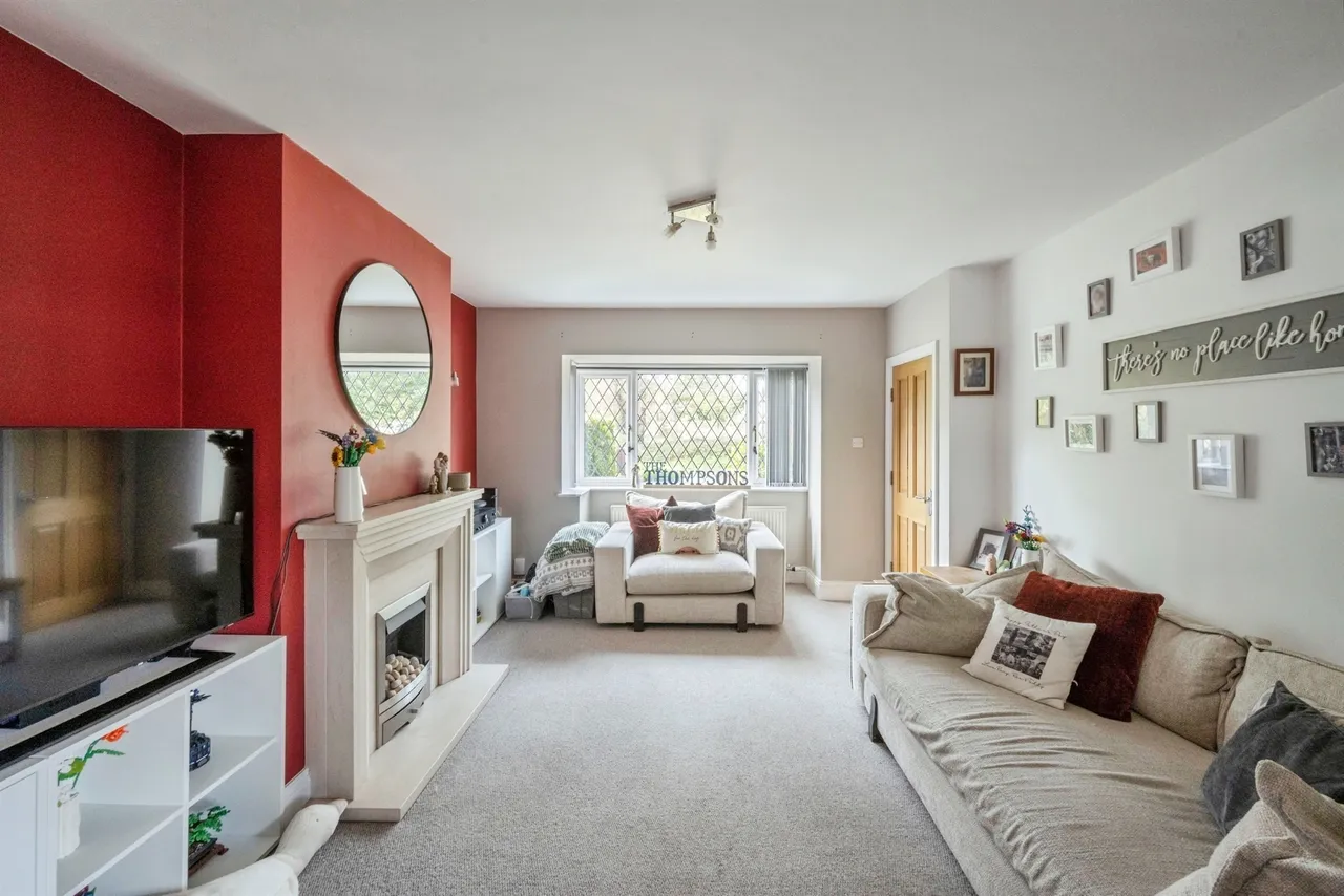 Ansten Crescent, Cantley, DN4, photo 5