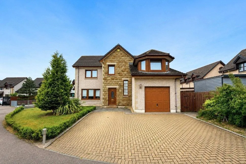 5 bed house for sale — Birnie Drive, Elgin, Moray, IV30