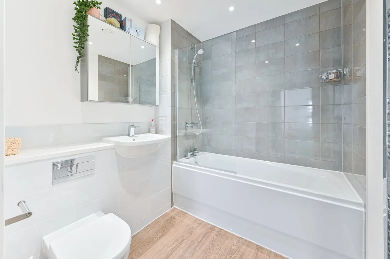 Flat 302, Austwick Court, LONDON, photo 11