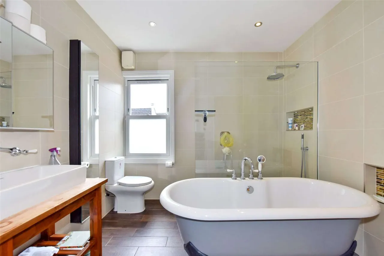 Springfield Road, Windsor, Berkshire, SL4 3PR, photo 6
