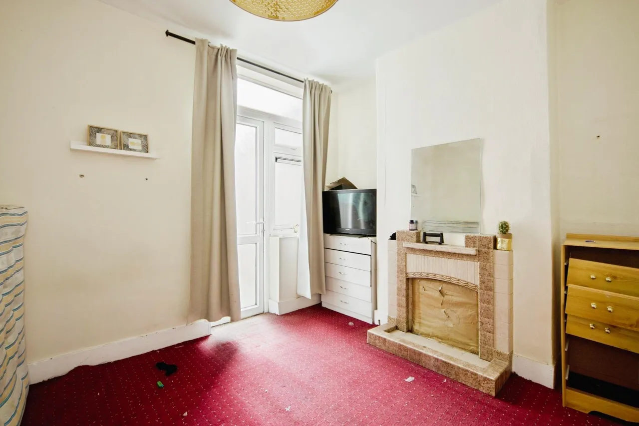 First Avenue, London, E17, photo 6