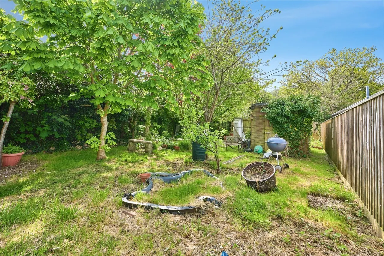 High Street, Wootton Bridge, PO33, photo 14