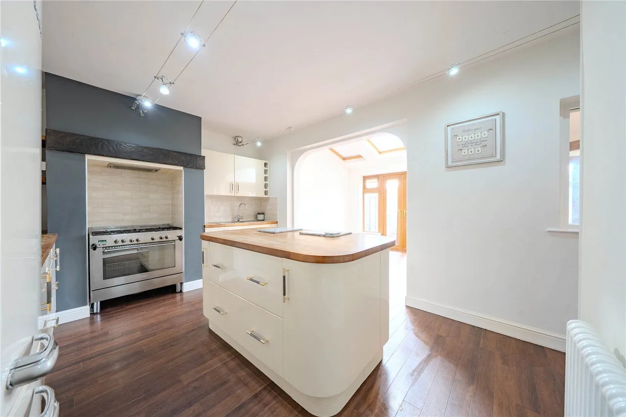 Troydale Grove, Pudsey, LS28, photo 17