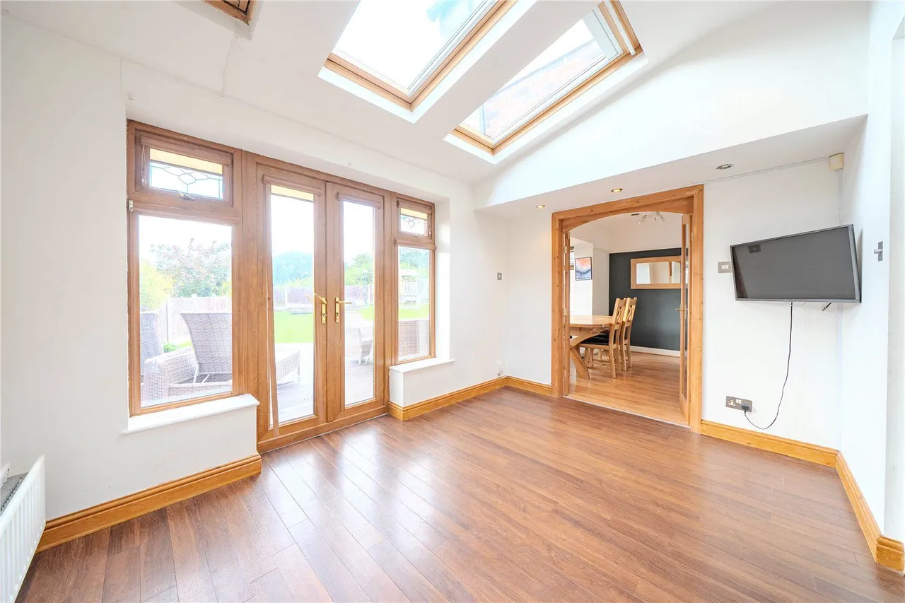 Troydale Grove, Pudsey, LS28, photo 12