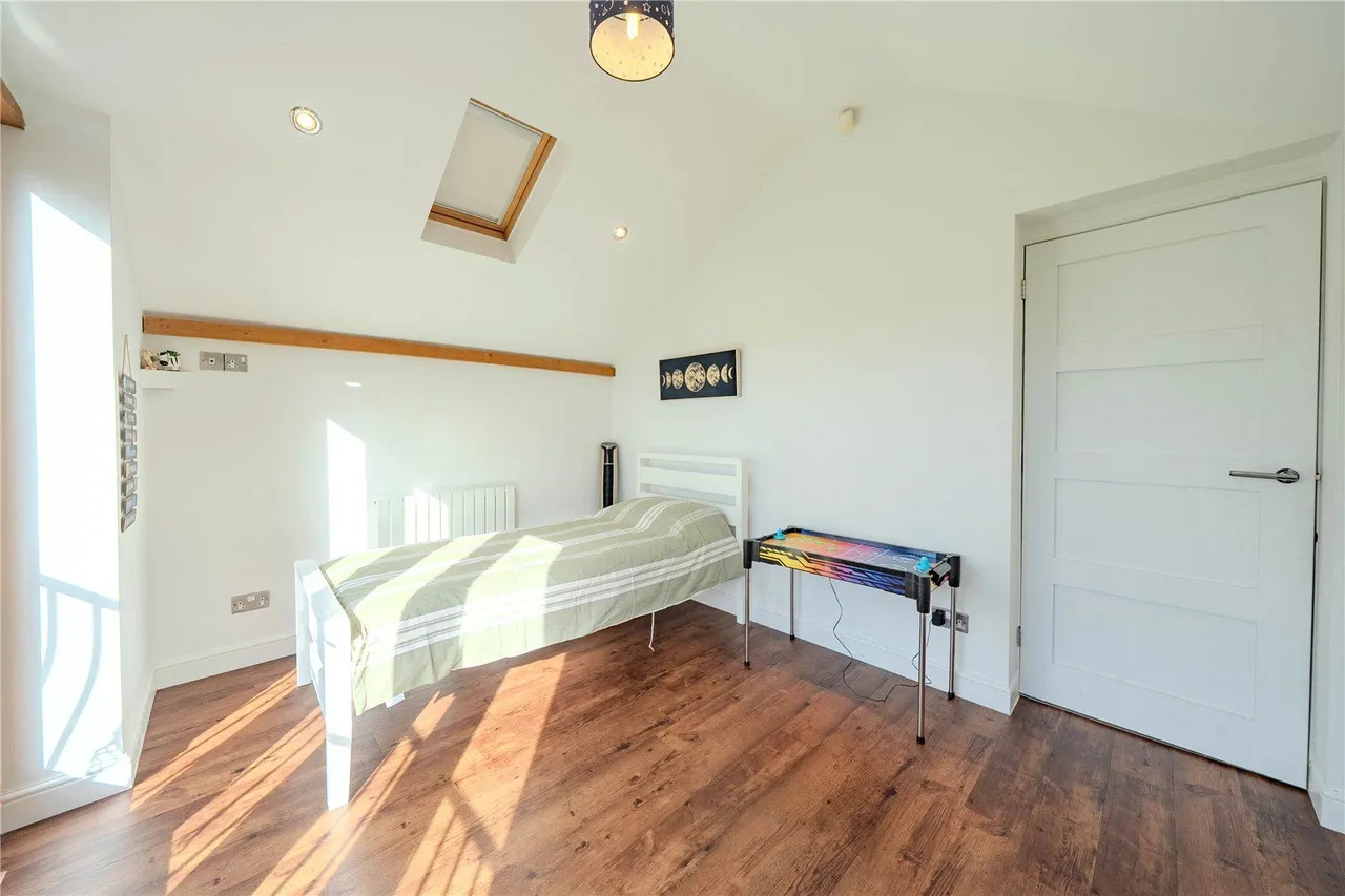 Troydale Grove, Pudsey, LS28, photo 20