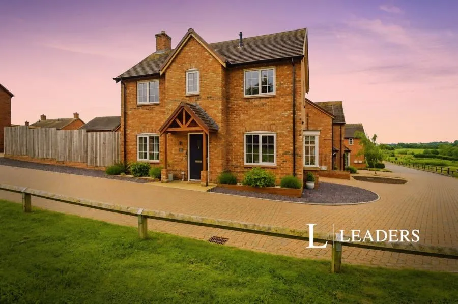 Mere Close, Rushwick, WR2, photo 12