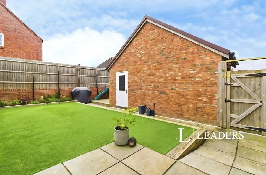 Mere Close, Rushwick, WR2, photo 18