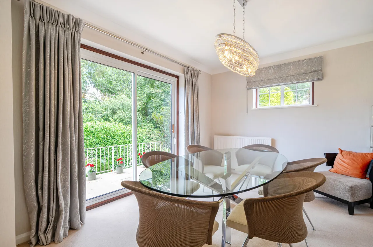 Westmorland Drive, Camberley, Surrey Heath, GU15 1EW, photo 4