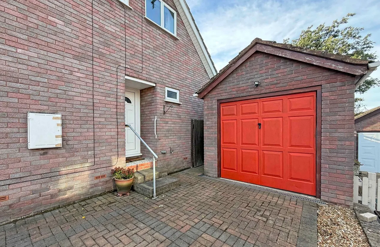 Maes Dolfor, Llanfairfechan, LL33, photo 12