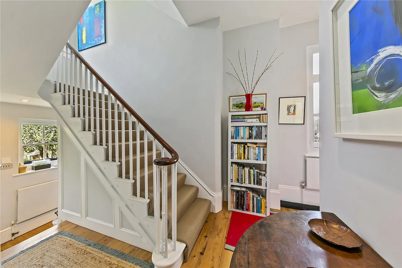 Queens Road, Richmond, TW10, photo 13