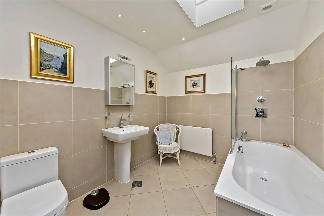 Queens Road, Richmond, TW10, photo 27