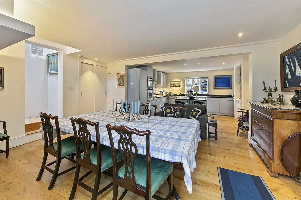Queens Road, Richmond, TW10, photo 20