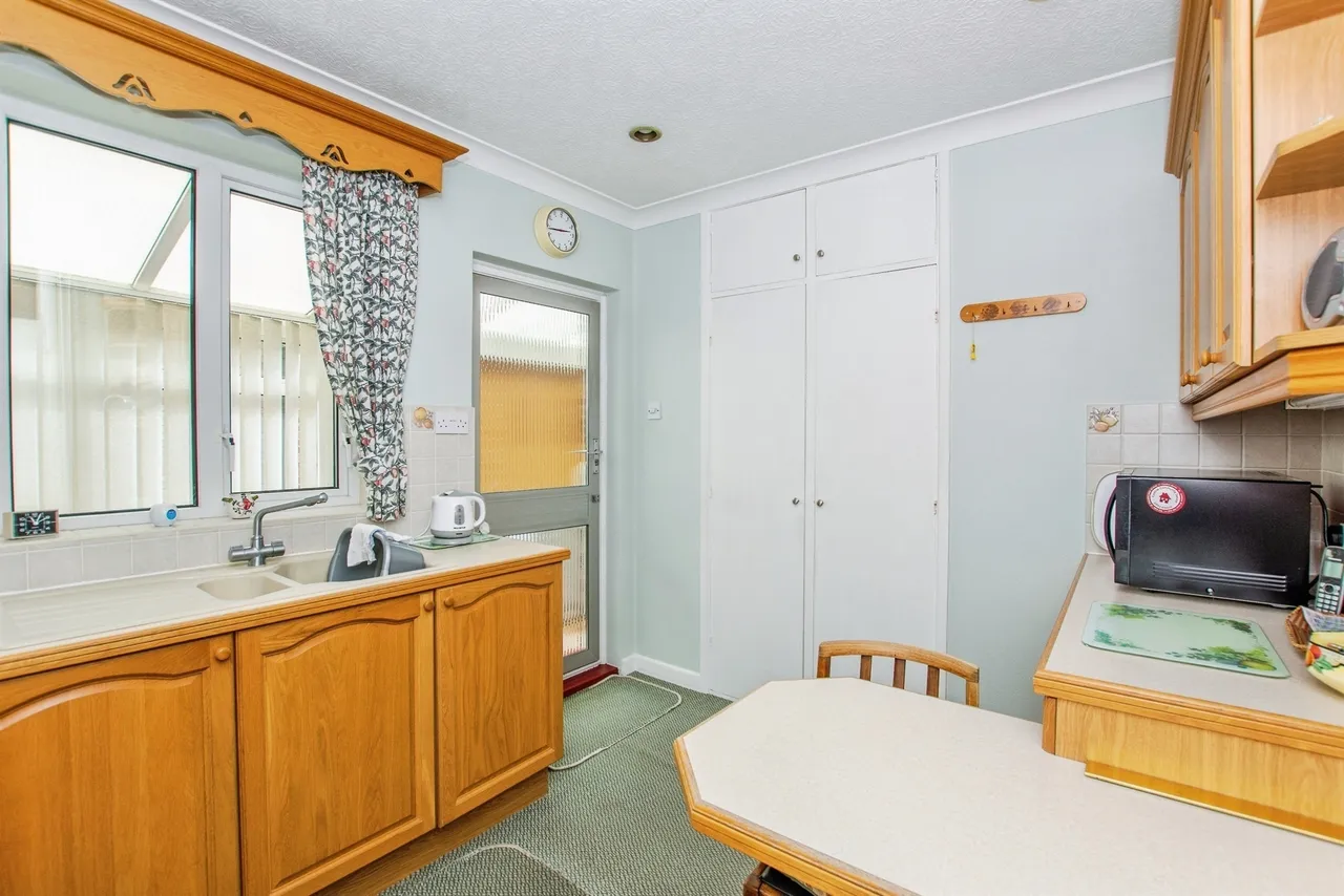The Chase, Leverington Road, Wisbech, photo 6