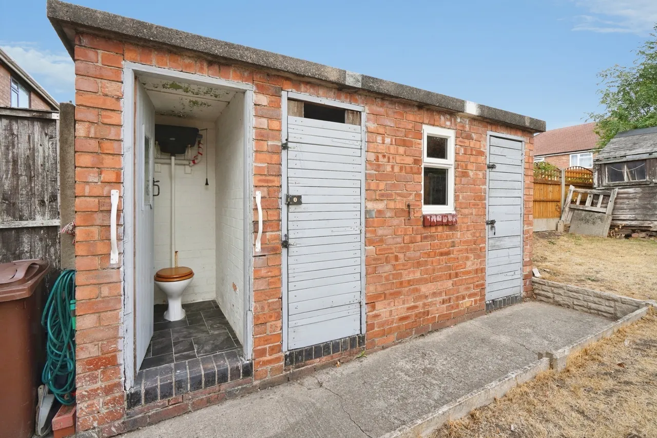 Norfolk Road, Burton-on-Trent, DE15, photo 16