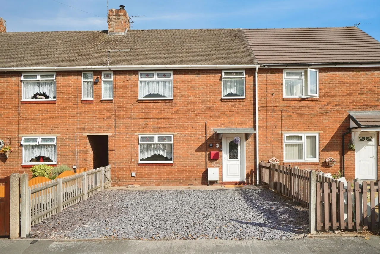 3 bed house for sale, Norfolk Road, Burton-on-Trent, DE15
