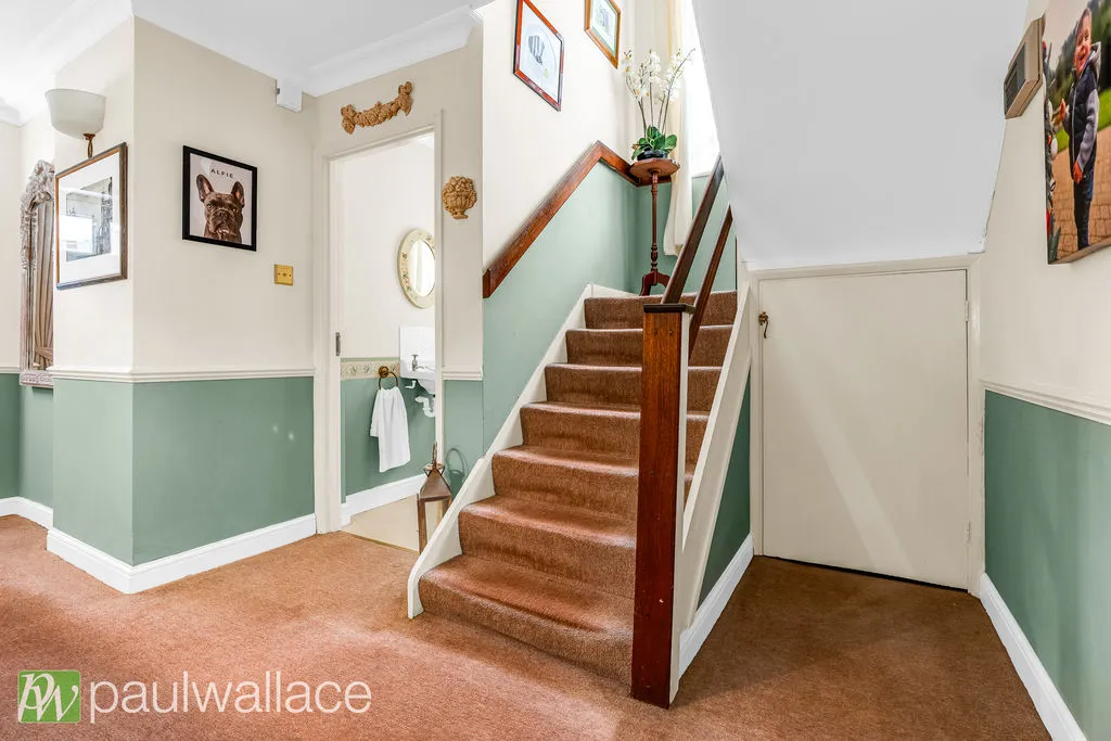 West Close, Hoddesdon, EN11, photo 10