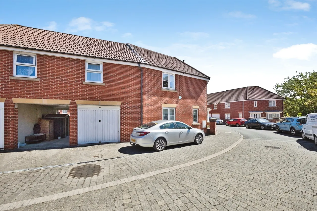 Somerset Way, Highbridge, TA9, photo 14