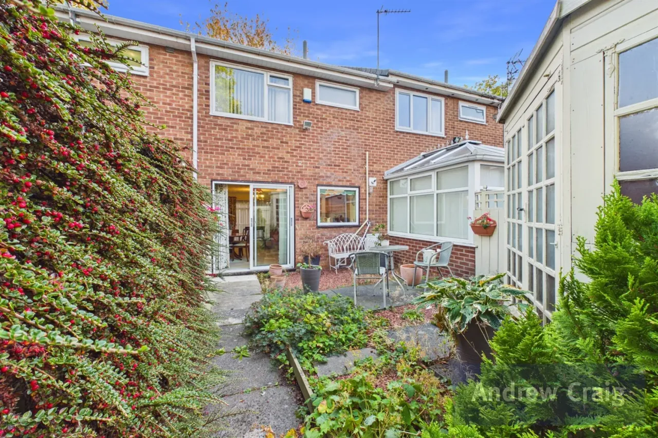 Salters Close, Newcastle Upon Tyne, NE3, photo 16