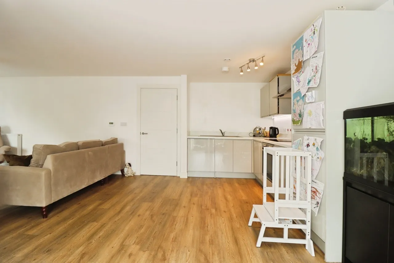 Captains Garden, Fishponds, Bristol, BS16, photo 6