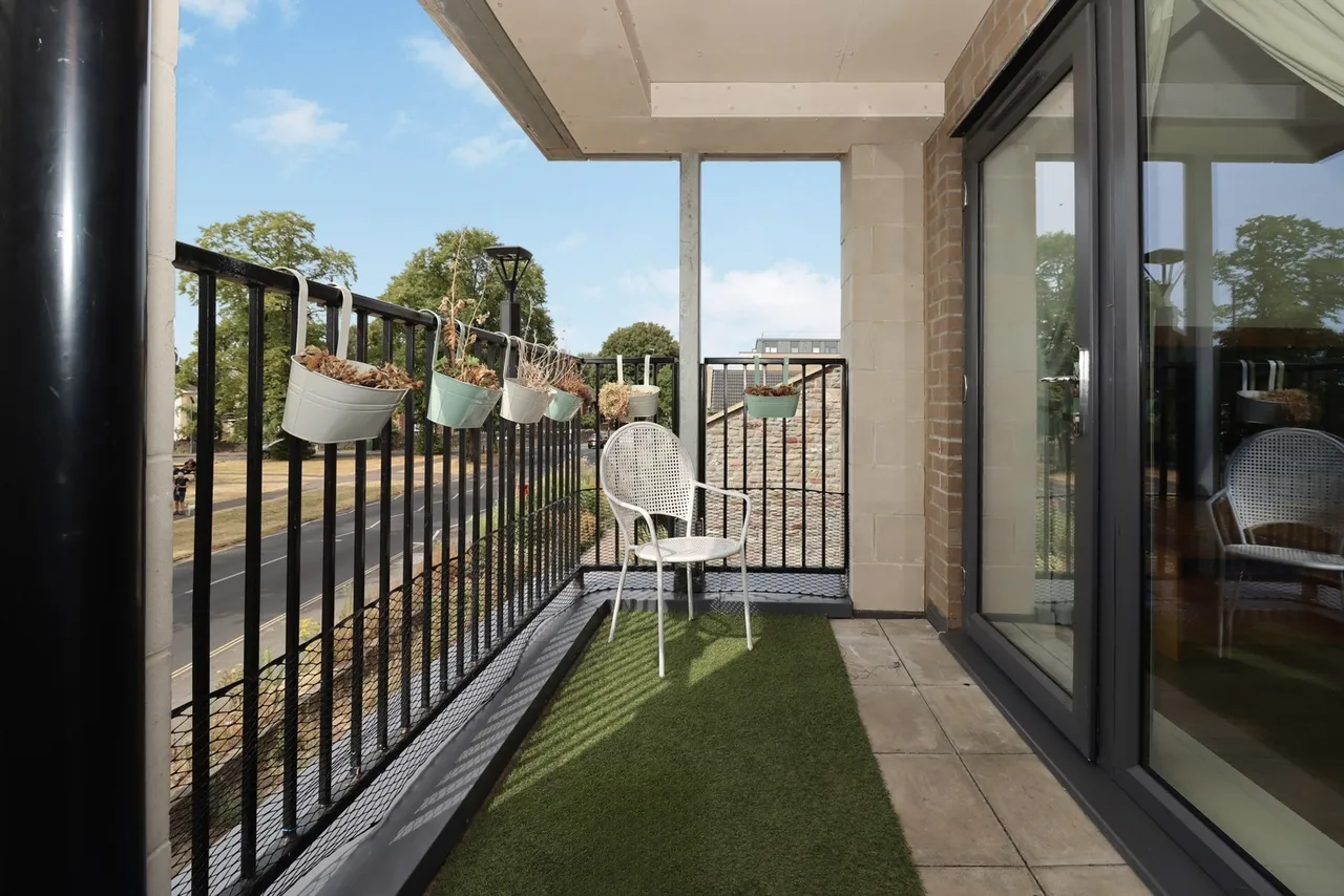 Captains Garden, Fishponds, Bristol, BS16, photo 2