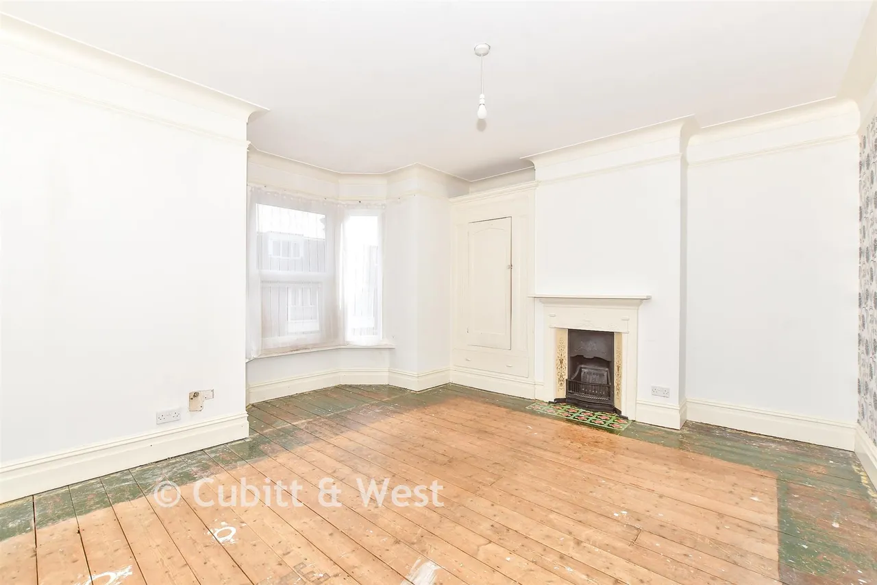 St. Chad's Avenue, Portsmouth, PO2, photo 5