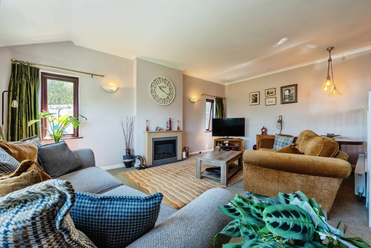 St. Matthews Hill, Wadebridge, PL27, photo 5