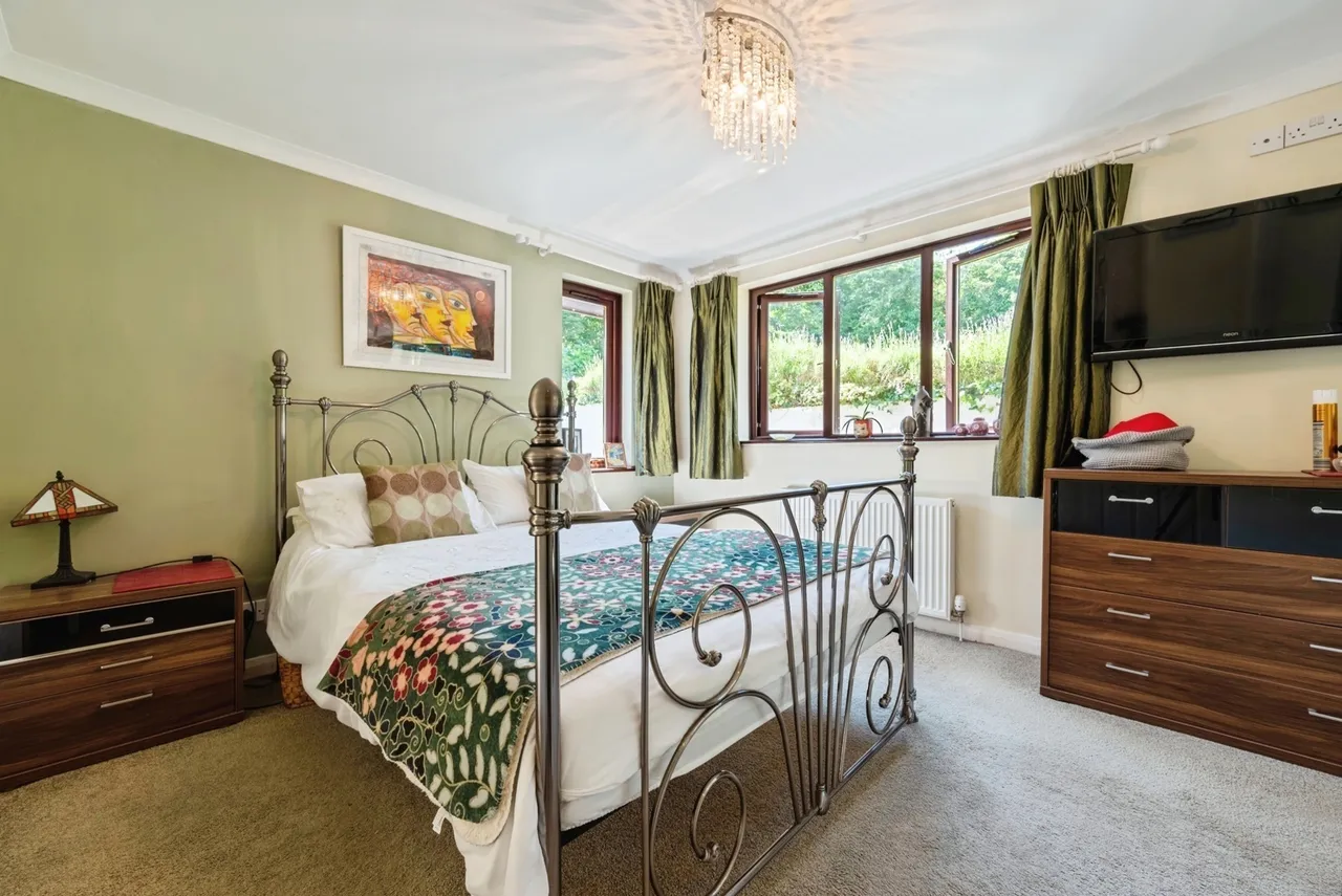 St. Matthews Hill, Wadebridge, PL27, photo 11