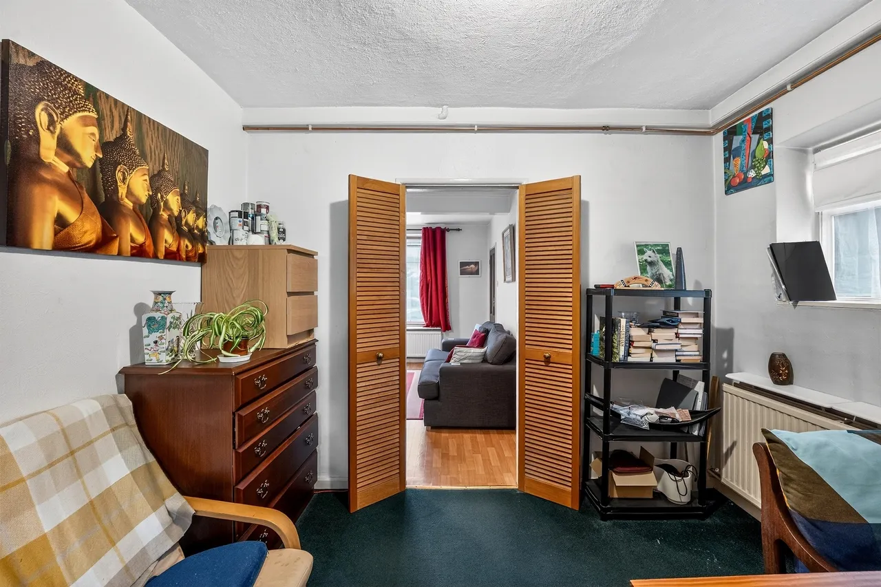 Glastonbury Road, MORDEN, photo 8
