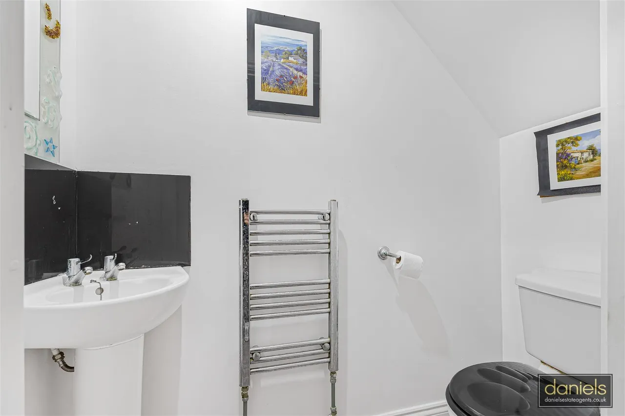 Compton Avenue, Wembley, HA0, photo 8