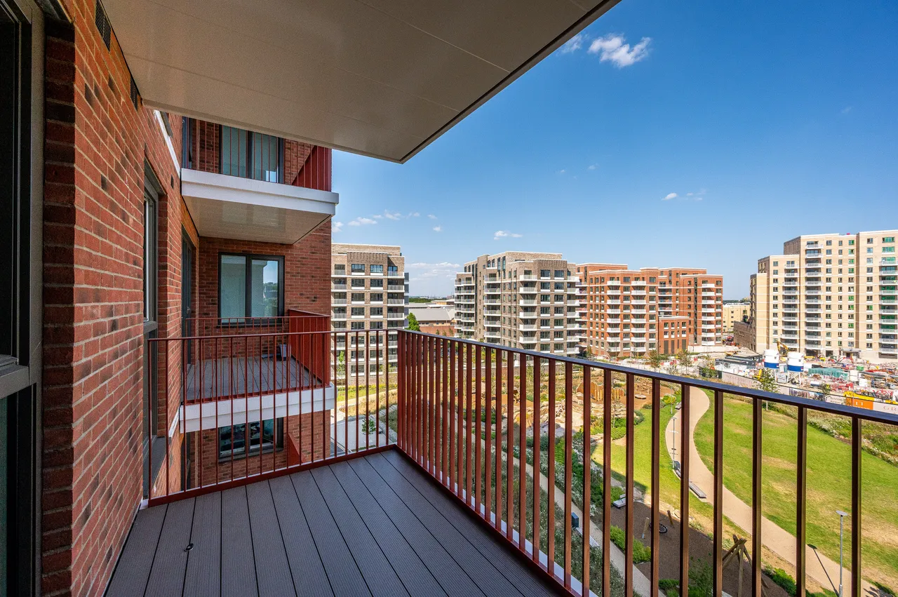 Flat 608, Gilham House, photo 9