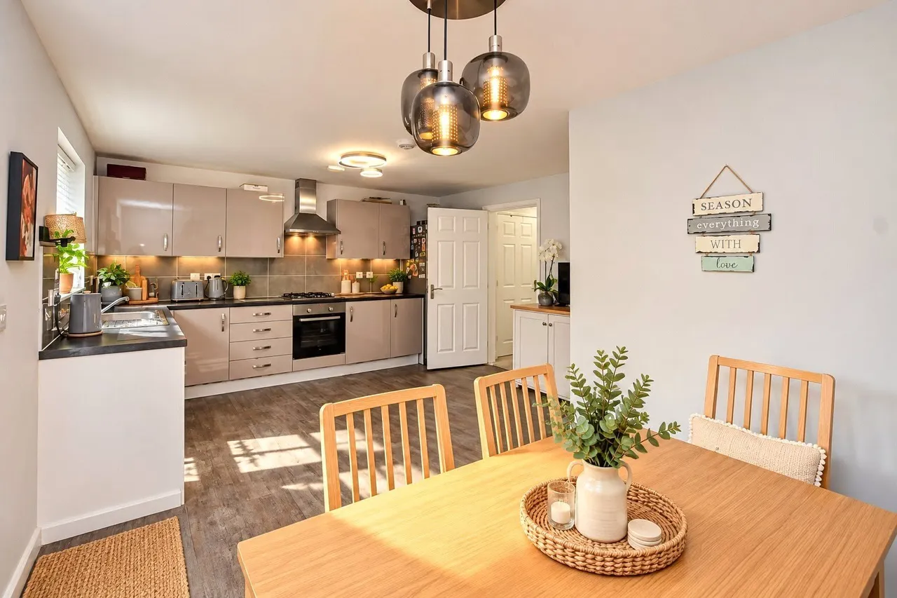 Millbank Place, Church, BB5, photo 6