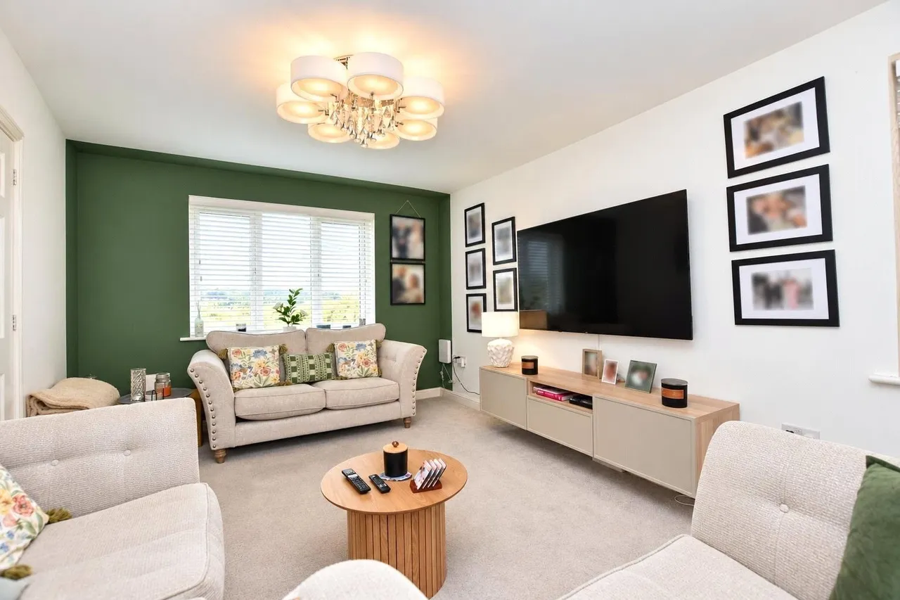 Millbank Place, Church, BB5, photo 2