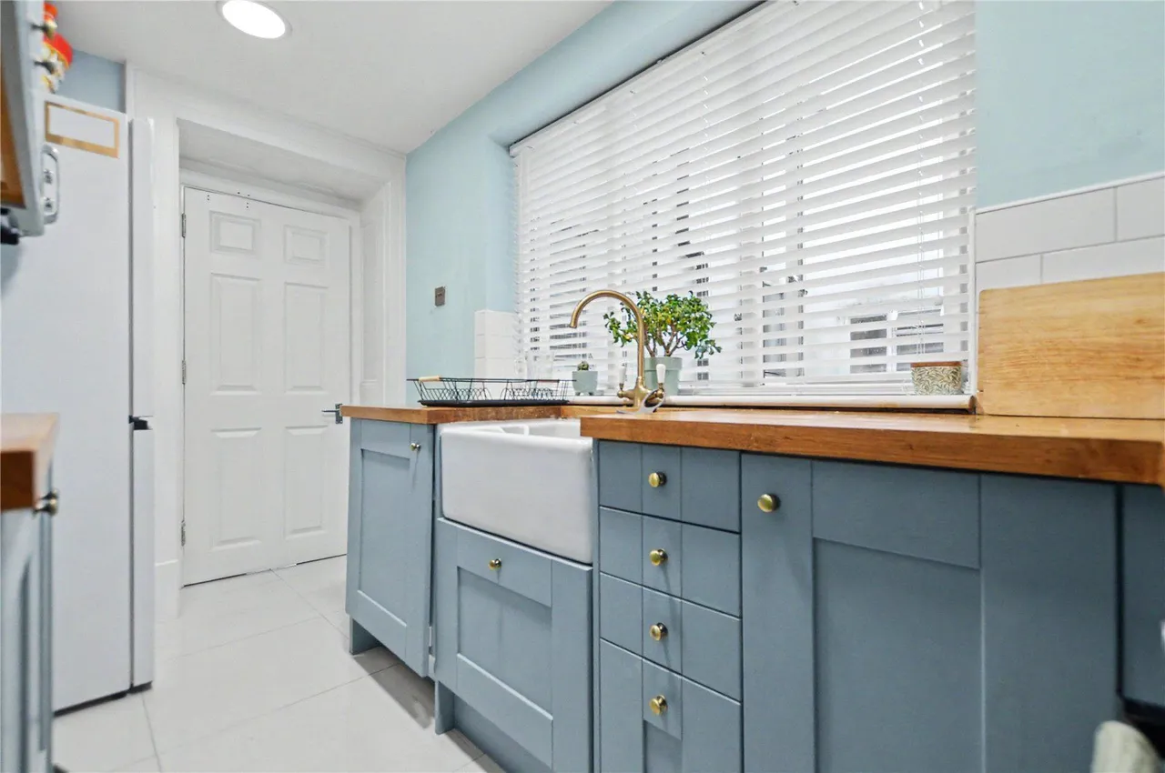 Lynwood Crescent, Woodlesford, LS26, photo 4